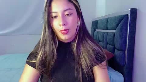 Snapshot of lia_14_ chatting on October 23, 4:50 pm Lia online show from October 23, 4:50 pm