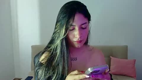 Lia  online show from April 14, 5:30 pm