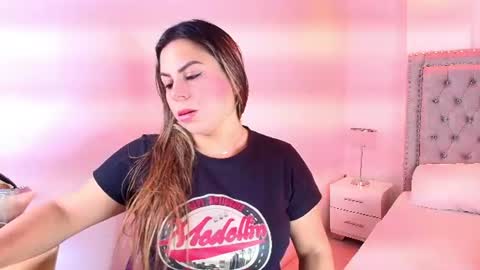 Lia  online show from June 10, 4:12 am