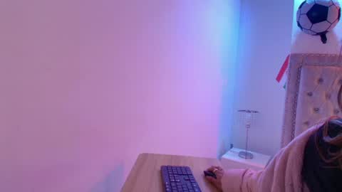 Lia  online show from July 17, 3:24 am
