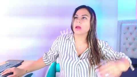 Lia  online show from July 23, 2:53 am