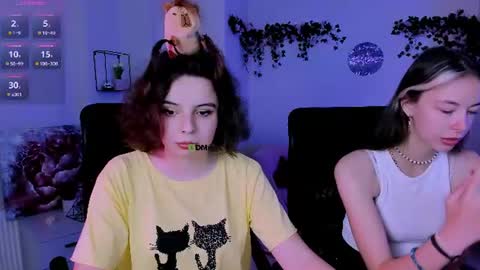 Snapshot of lia_dream_ chatting on July 4, 8:31 am lia_dream_ online show from July 4, 8:31 am