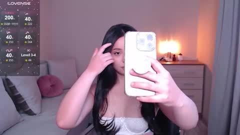 L I A online show from January 8, 11:34 am