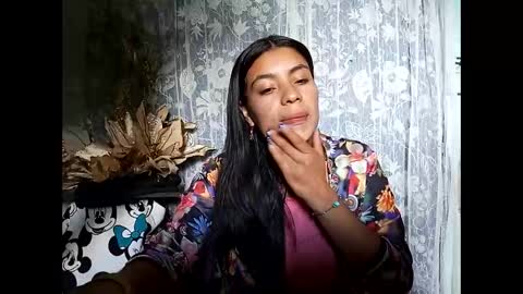 Snapshot of lia_hottie chatting on October 25, 5:51 pm Lia online show from October 25, 5:51 pm