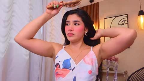 Snapshot of lia_mar_ chatting on June 2, 6:32 pm LIA online show from June 2, 6:32 pm