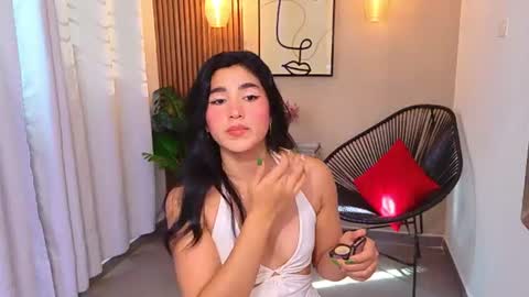 Snapshot of lia_mar_ chatting on June 10, 8:08 pm LIA online show from June 10, 8:08 pm