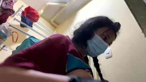 Snapshot of lia_queen610 chatting on February 7, 11:08 pm Little Queen Lia online show from February 7, 11:08 pm