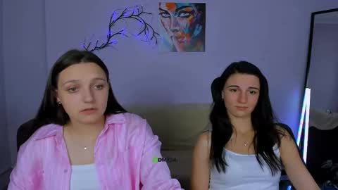 Snapshot of lia_sunset chatting on September 11, 11:21 am Lia online show from September 11, 11:21 am