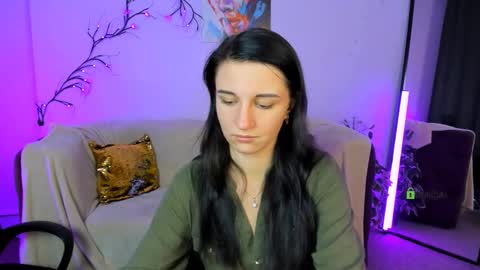 Snapshot of lia_sunset chatting on September 17, 12:07 pm Lia online show from September 17, 12:07 pm