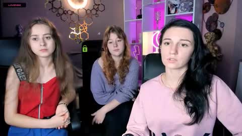 Snapshot of lia_sunset chatting on October 15, 7:03 pm Lia online show from October 15, 7:03 pm
