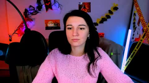 Snapshot of lia_sunset chatting on October 26, 6:52 am Lia online show from October 26, 6:52 am