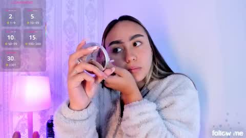 Snapshot of liaa_18 chatting on October 24, 3:14 am Liaa online show from October 24, 3:14 am