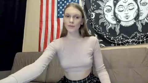 Julia  online show from January 17, 7:17 pm