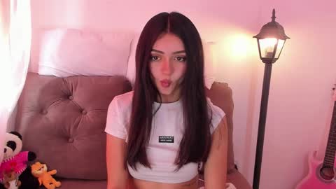 Lia 3 online show from February 13, 5:20 pm