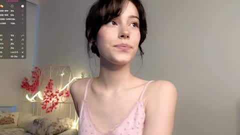 Snapshot of liaglamour chatting on May 23, 9:24 am Lia online show from May 23, 9:24 am