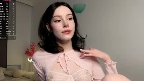 Snapshot of liaglamour chatting on May 28, 6:54 am Lia online show from May 28, 6:54 am