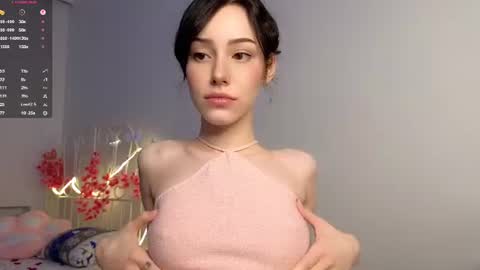 Snapshot of liaglamour chatting on July 10, 9:45 am Lia online show from July 10, 9:45 am