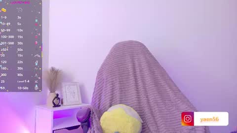 Snapshot of liah__19 chatting on June 26, 12:15 am liah__19 online show from June 26, 12:15 am