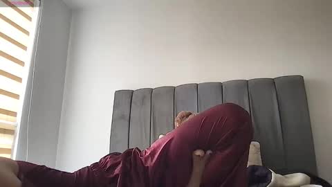 Amy online show from February 17, 3:19 pm