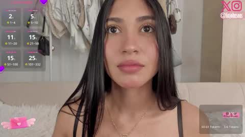 Snapshot of liajohnsons_ chatting on March 1, 2:46 am Lia Johnsons online show from March 1, 2:46 am