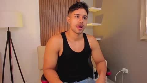 Snapshot of liam_colliins chatting on January 10, 11:43 am Liam Collins online show from January 10, 11:43 am