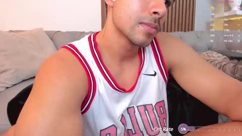 Snapshot of liam_colliins chatting on March 3, 2:48 pm Liam Collins online show from March 3, 2:48 pm