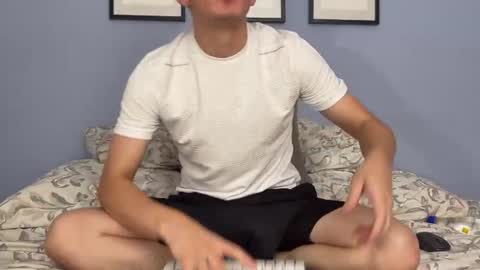 Snapshot of liam_enzho chatting on August 8, 1:08 am Liam online show from August 8, 1:08 am