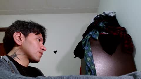 Snapshot of liam_of_the_wind chatting on October 2, 11:45 pm Liam online show from October 2, 11:45 pm