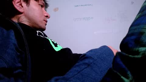 Snapshot of liam_of_the_wind chatting on October 27, 2:26 am Liam online show from October 27, 2:26 am