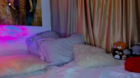 Snapshot of liam_oficial chatting on September 28, 2:50 am liam online show from September 28, 2:50 am