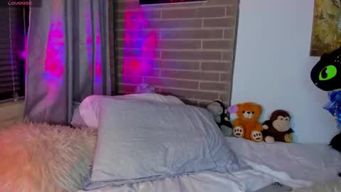 liam online show from January 12, 3:56 am