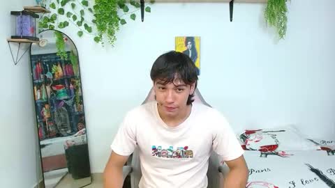 Snapshot of liam_xul chatting on September 23, 7:06 pm liamxul online show from September 23, 7:06 pm