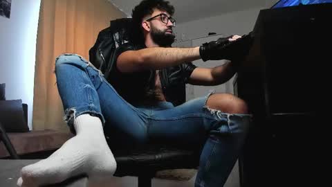 Liam online show from February 13, 7:48 am