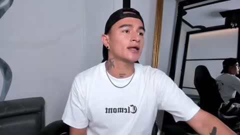 LiamDeep online show from October 4, 6:39 pm