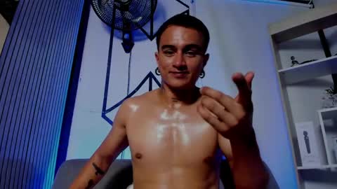 LiamDeep online show from June 8, 1:28 am