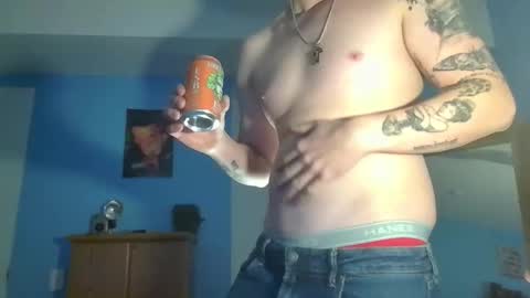 LiamNotSoNormal online show from December 4, 5:28 am