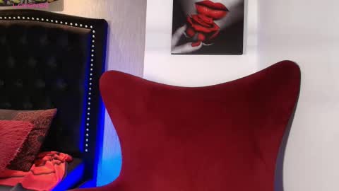 Snapshot of liamwild20 chatting on October 19, 5:08 am liam online show from October 19, 5:08 am