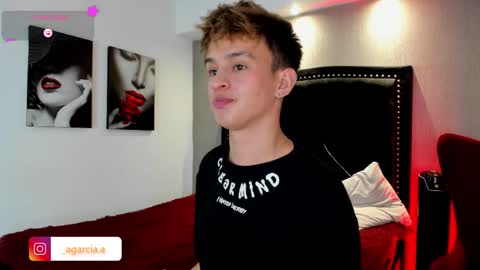 liam online show from February 16, 4:41 am