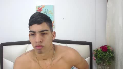 L I A M online show from December 3, 11:30 am