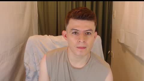 lian_eathan online show from November 30, 1:59 pm