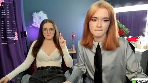 Snapshot of liana_kisses chatting on December 29, 7:53 pm Little Liana online show from December 29, 7:53 pm