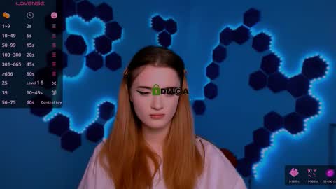 Snapshot of liana_kisses chatting on November 25, 9:04 pm Little Liana online show from November 25, 9:04 pm