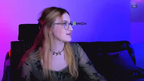 Little Liana  online show from June 10, 6:51 pm