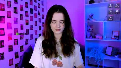Little Liana  online show from June 27, 6:46 pm