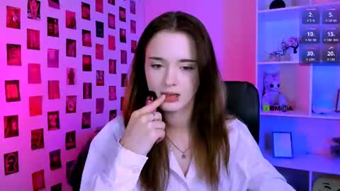 Little Liana  online show from July 10, 6:43 pm