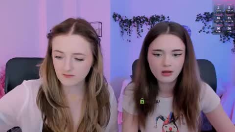 Little Liana  online show from July 28, 7:04 pm