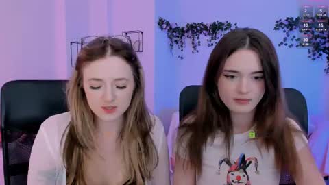 Little Liana  online show from July 28, 7:39 pm