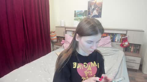 Snapshot of lianamiller88 chatting on December 21, 3:47 am lianamiller88 online show from December 21, 3:47 am