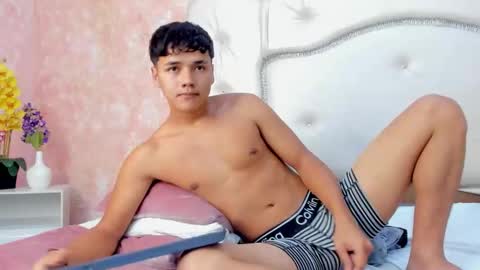 Snapshot of liancarter_ chatting on May 6, 5:14 am Lian online show from May 6, 5:14 am