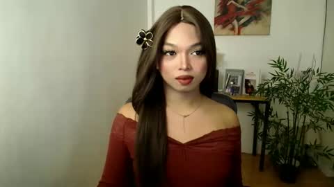 CALL ME LIANNA online show from May 23, 6:56 pm